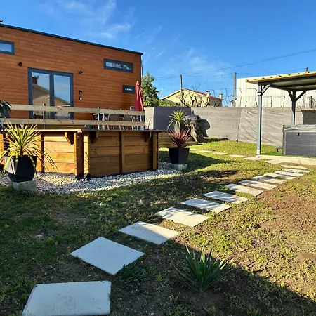 Campismo de Luxo Sublime Tiny House Avec Piscine Et Jacuzzi Prive Pres De Braga *