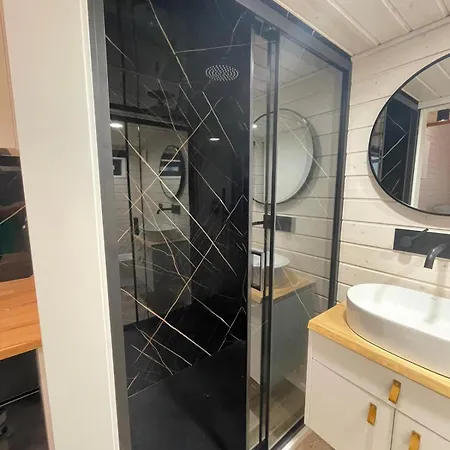 Sublime Tiny House Avec Piscine Et Jacuzzi Prive Pres De Braga Luxury tent *