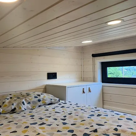 Sublime Tiny House Avec Piscine Et Jacuzzi Prive Pres De Braga Luxury tent *