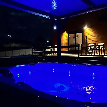 Sublime Tiny House Avec Piscine Et Jacuzzi Prive Pres De Braga Bico