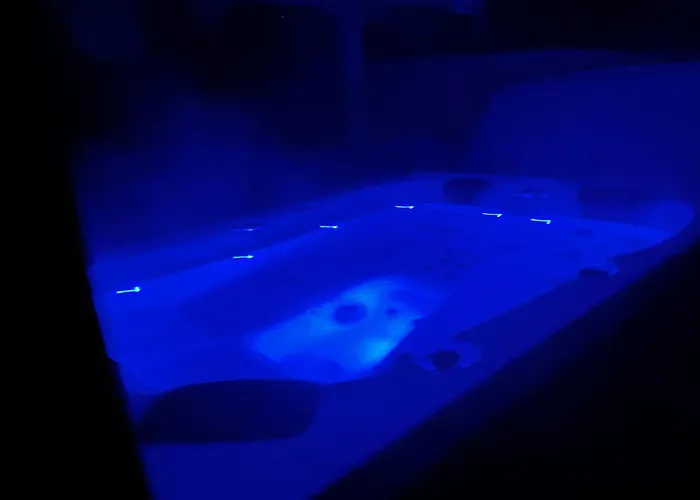 Sublime Tiny House Avec Piscine Et Jacuzzi Prive Pres De Braga *